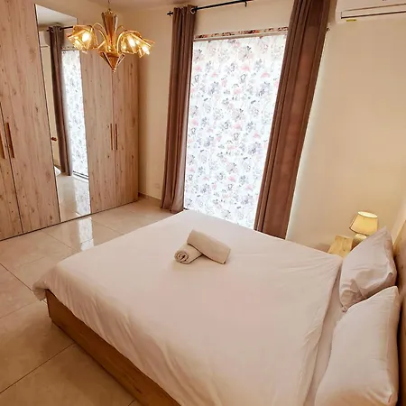 Seaside 4 马尔萨斯卡拉